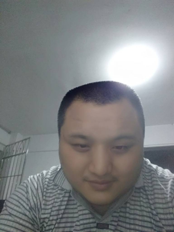 我在机场等艘船的第一张照片--邵武相亲网