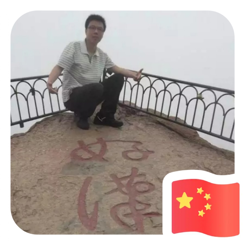 一只小虎牙的第一张照片--邵武相亲网