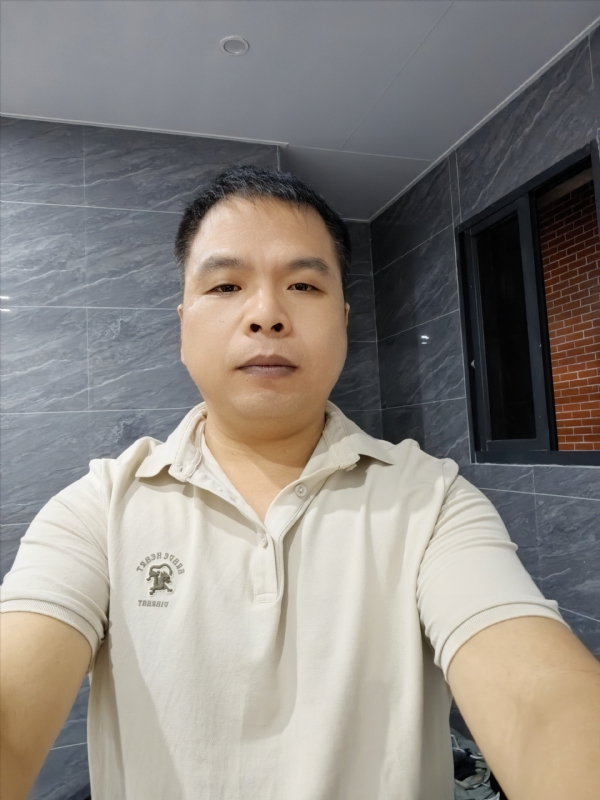 刘两水的第一张照片--邵武相亲网